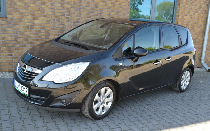 Opel Meriva cena 22800 przebieg: 199000, rok produkcji 2012 z Gostynin małe 781